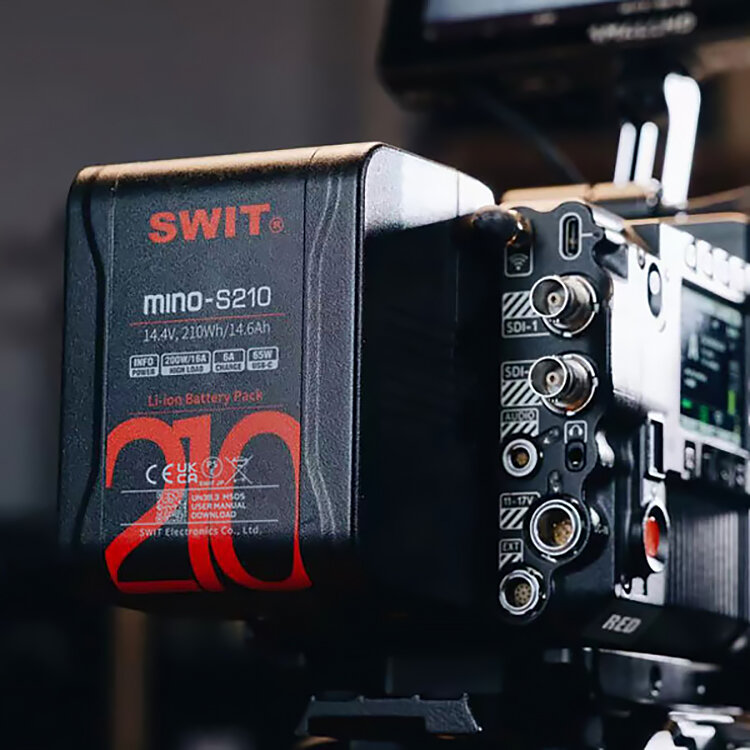 Аккумулятор SWIT MINO-S210 Pocket V-mount 210Wh
Аккумулятор SWIT MINO-S210 Pocket V-mount 210Wh