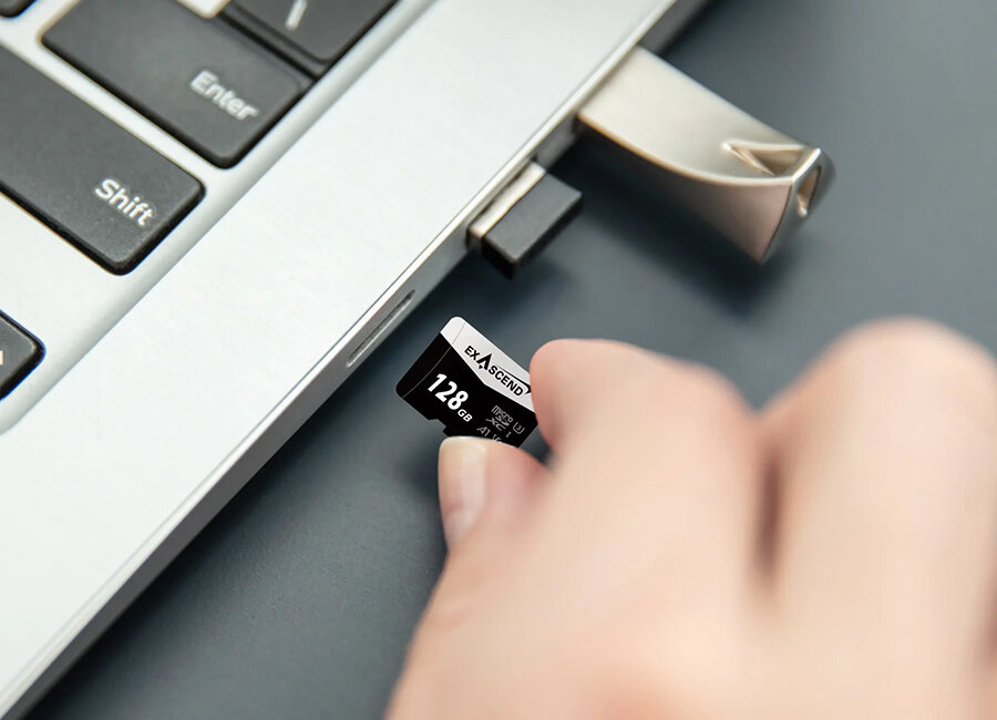 Карта памяти Exascend Catalyst UHS-I microSD V30 256GB + адаптер SD EX256GUSDU1-AD
Карта памяти Exascend Catalyst UHS-I microSD V30 256GB + адаптер SD EX256GUSDU1-AD
