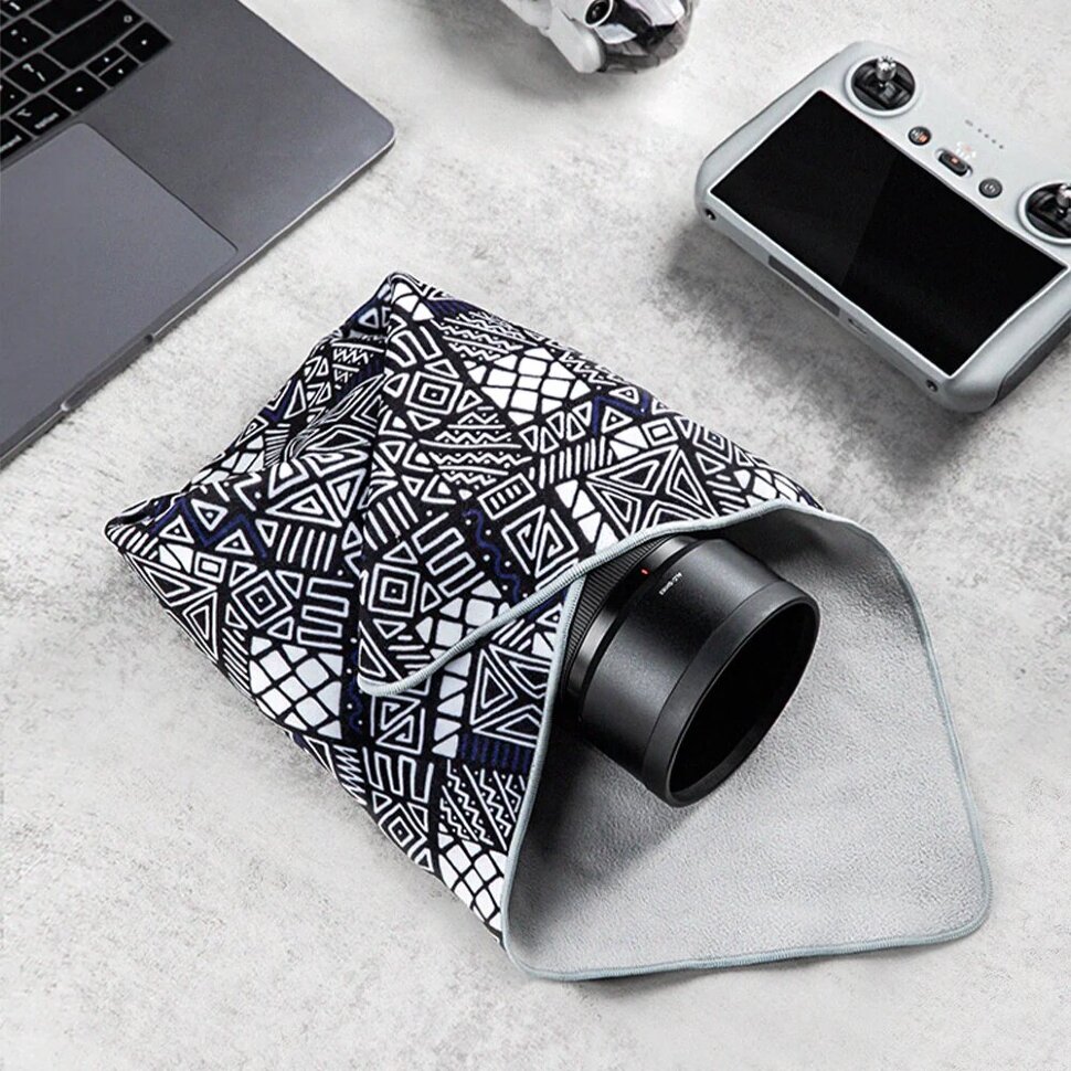 

Салфетка - чехол PGYTECH Protective Wrap (Geek) S P-CB-140