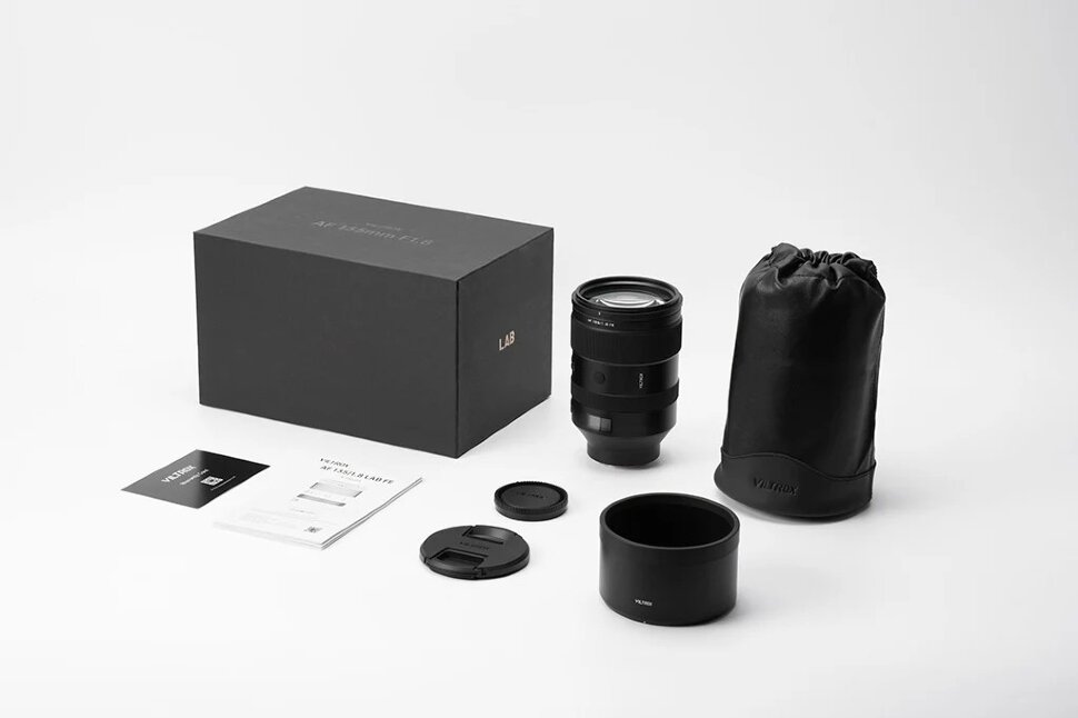 

Объектив Viltrox AF 135mm F1.8 LAB FF E-mount Viltrox AF 135mm F1.8 LAB FE