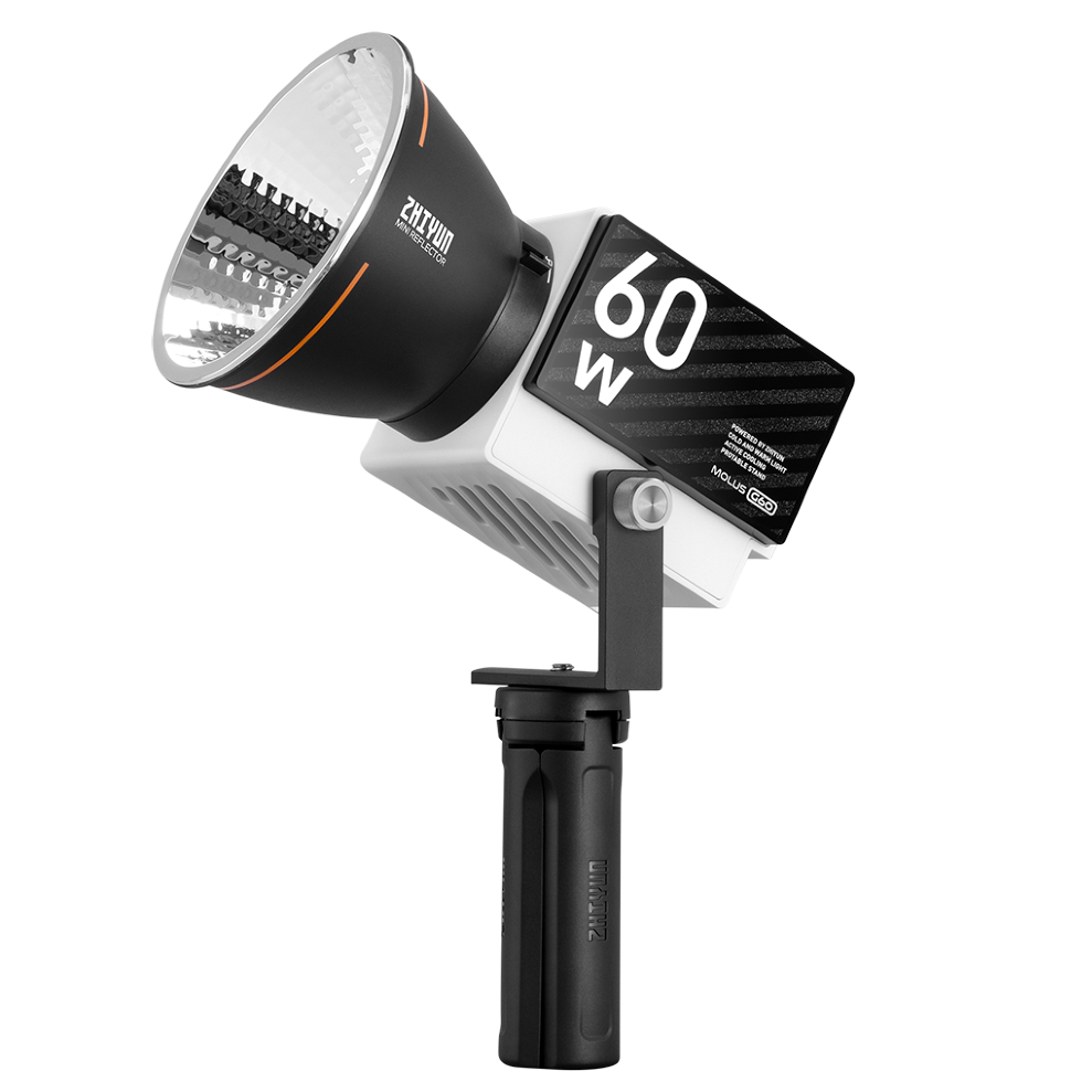 Осветитель Zhiyun MOLUS G60 Combo 