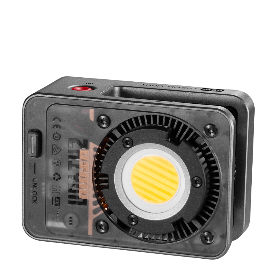 Осветитель Zhiyun MOLUS X60 