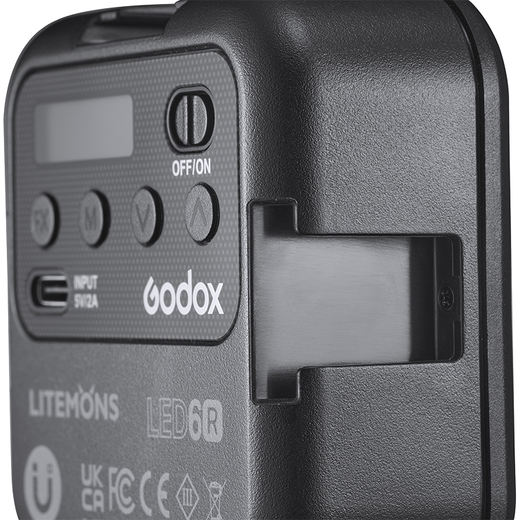 Осветитель Godox LIitemons LED6R