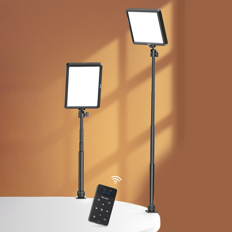 

Осветитель Ulanzi Vijim K22 2959