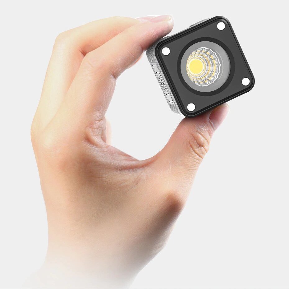 Осветитель Ulanzi L2 2172