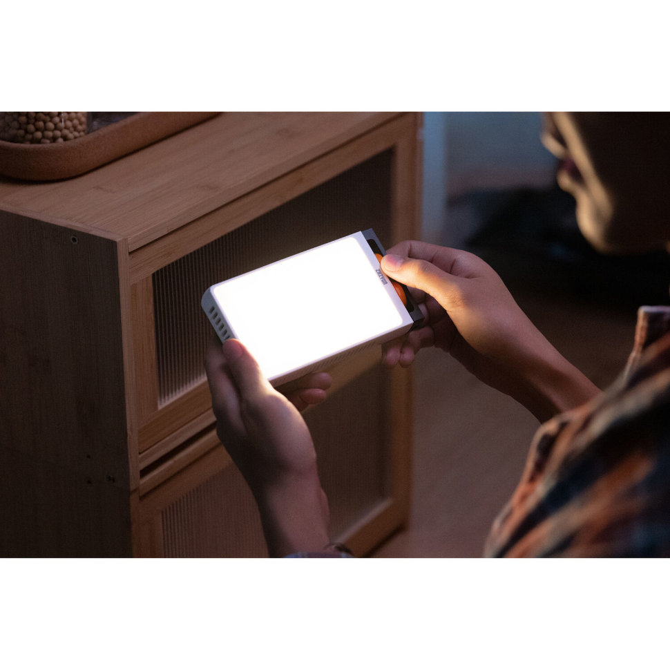 Осветитель Zhiyun FIVERAY M40 Белый C040005G2