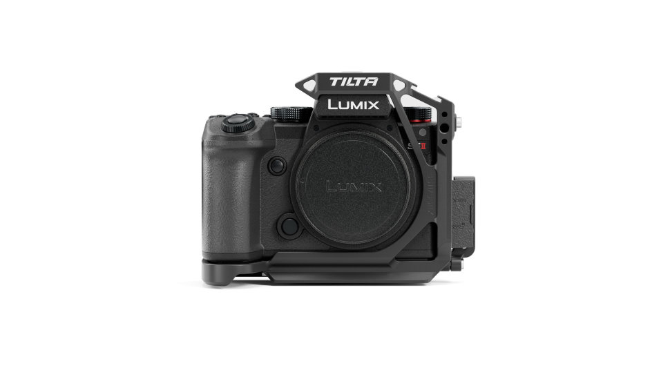 

Клетка Tilta Half Cage для Panasonic S5 II/IIX Чёрная TA-T50-HCC-B