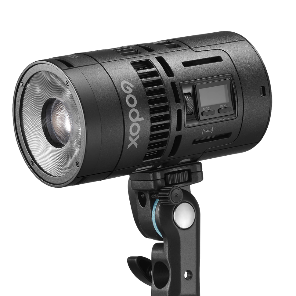 Осветитель Godox Knowled MS60Bi 