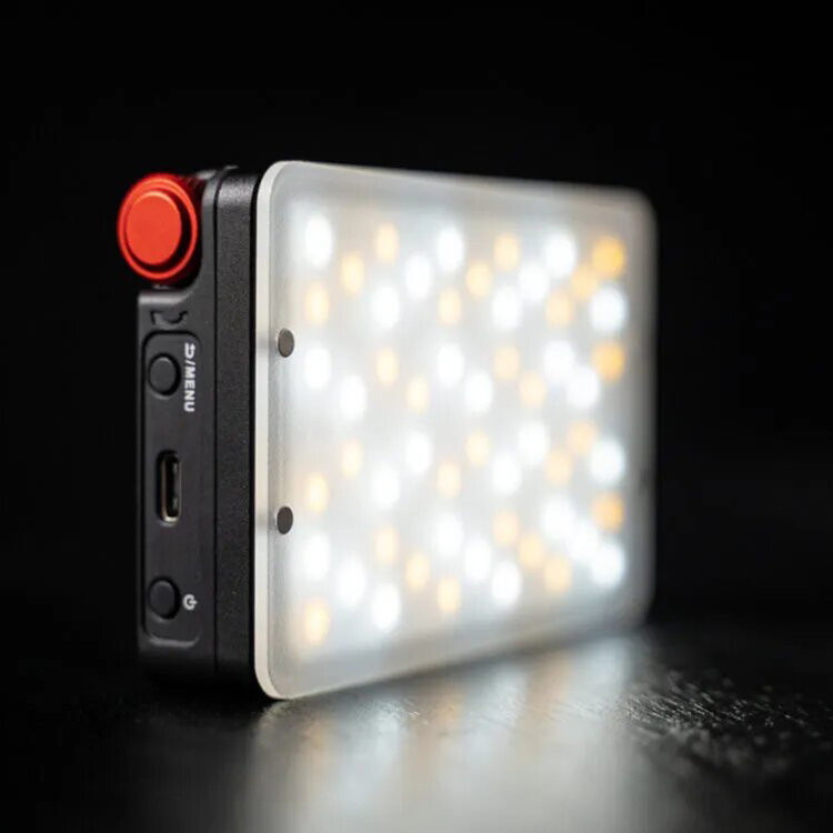 Осветитель Aputure MC Pro APA0229A10