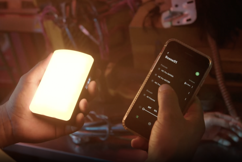 Осветитель Aputure MC Pro APA0229A10