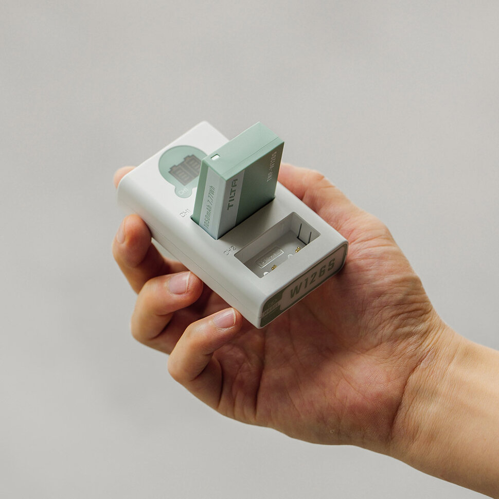 

Зарядное устройство Tilta Battery Charger для NP-W126S Зелёное