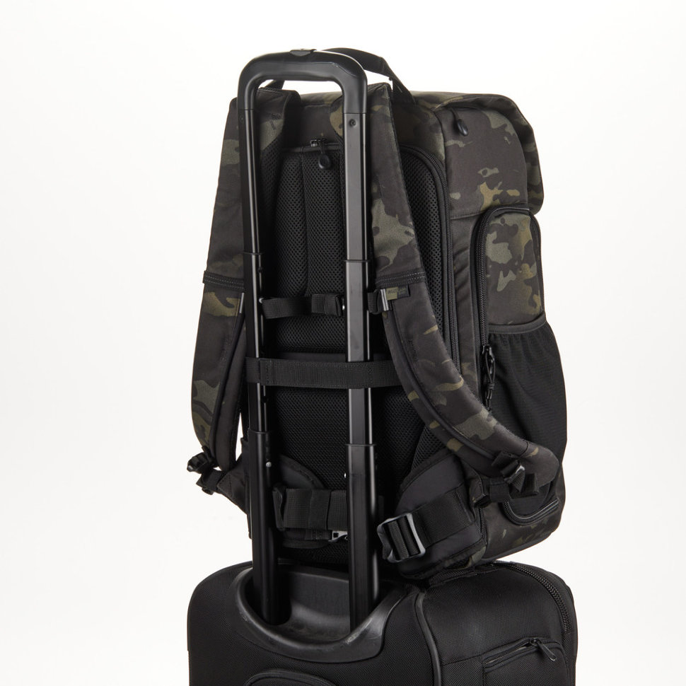 

Рюкзак Tenba Axis v2 LT 20L Камуфляж 637-769