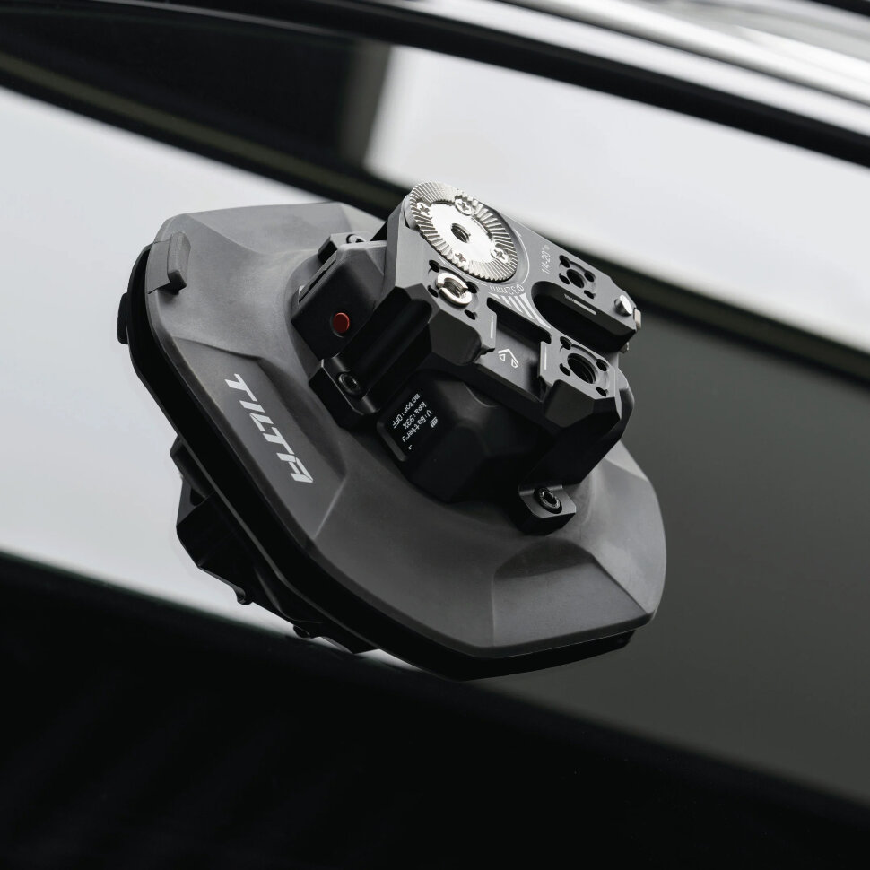 

Электронная присоска Tilta Hydra Electronic Suction Cup 4.5″ + Multi-Functional Mounting Bracket HDA-ESC-MMB-45