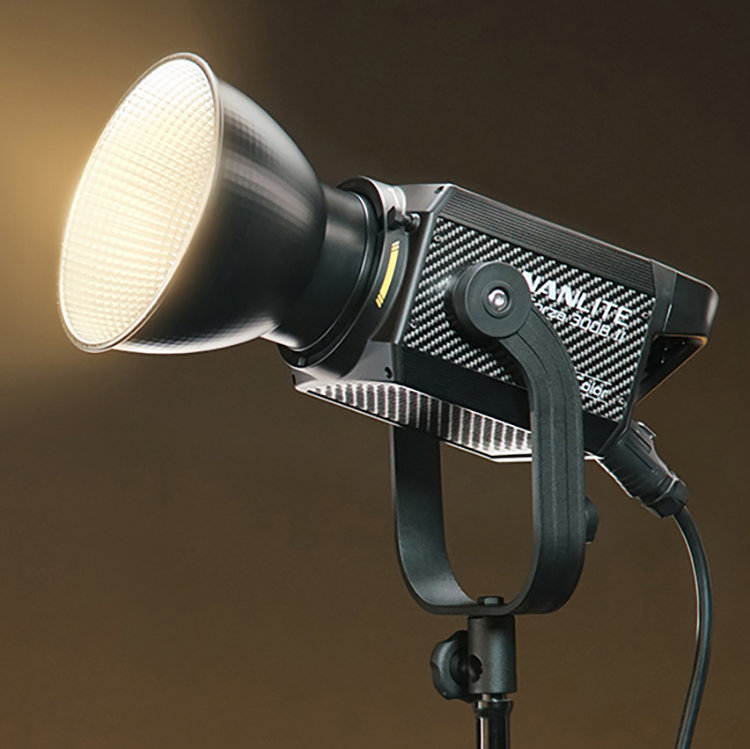

Осветитель NanLite Forza 300В II 31-2010