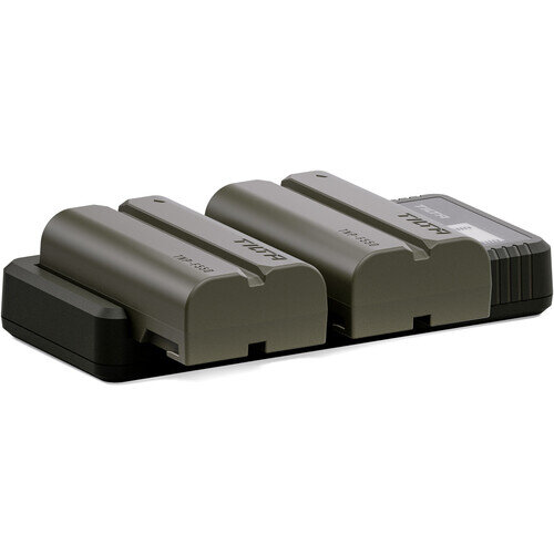 

2 аккумулятора NP-F550 + зарядное устройство Tilta Battery Charger Зелёное