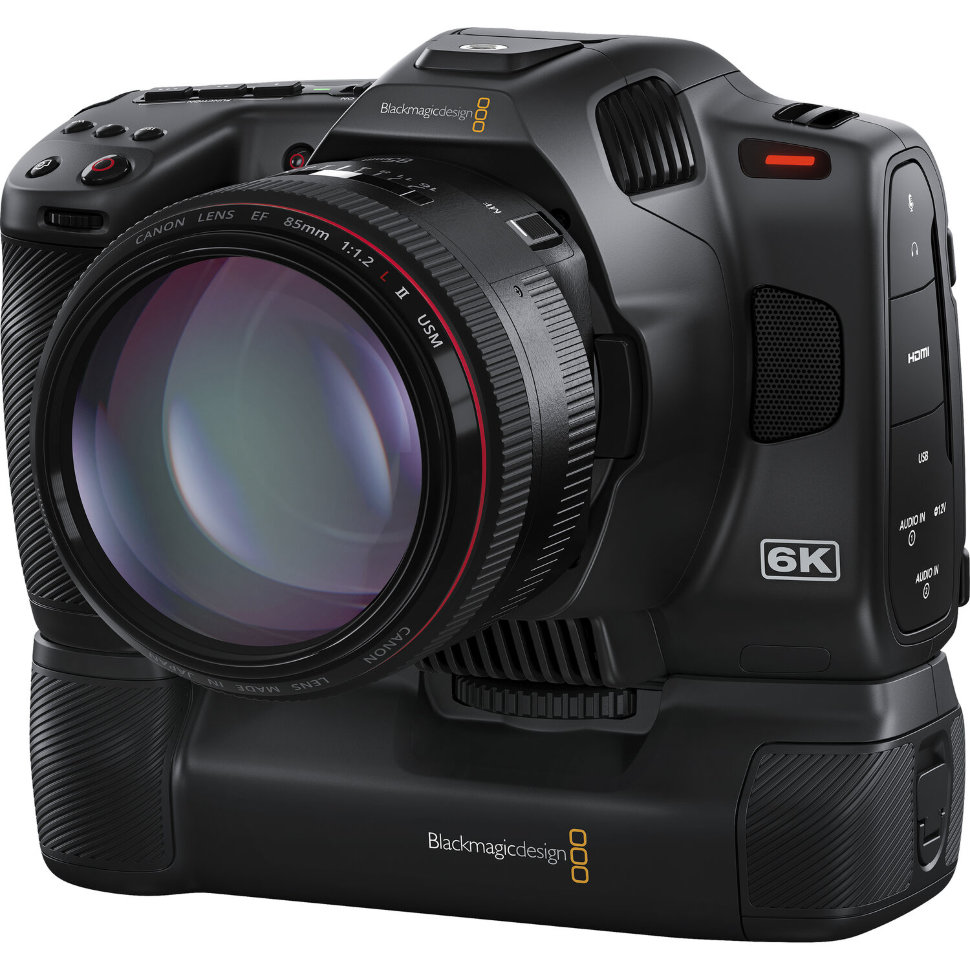 Батарейный блок Blackmagic Pocket Camera Battery Pro Grip для BMPCC 6K Pro CINECAMPOCHDXBT2 26990₽