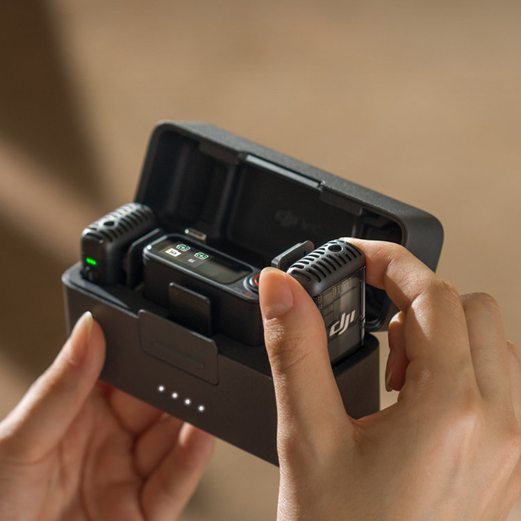 

Радиосистема DJI Mic 2 (RX + 2TX) CP.RN.00000325.01