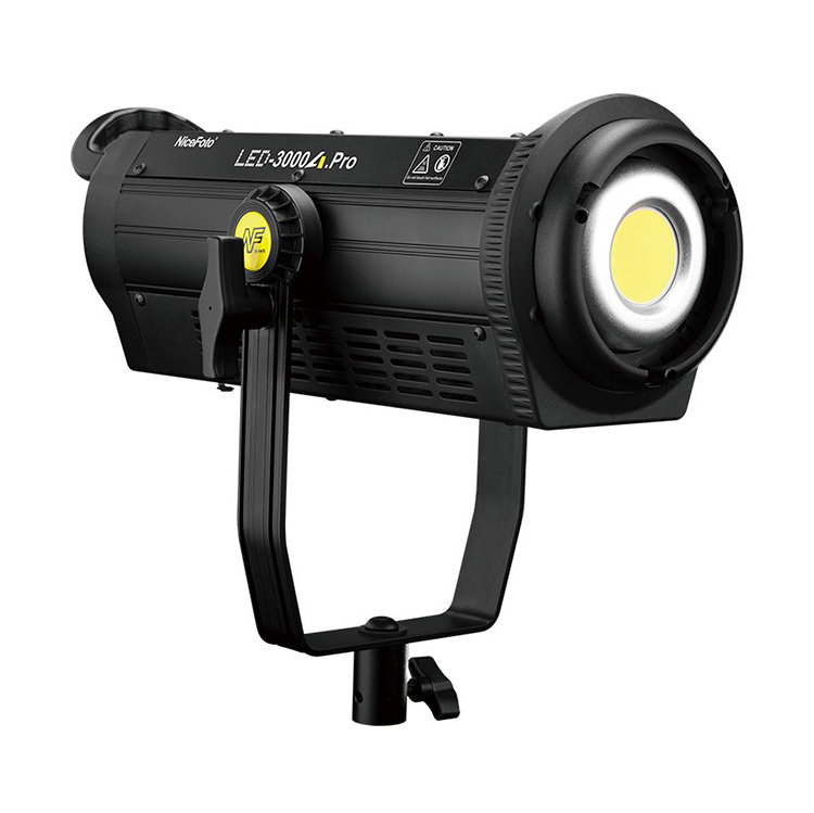 

Осветитель Nicefoto LED-3000A.Pro 640237
