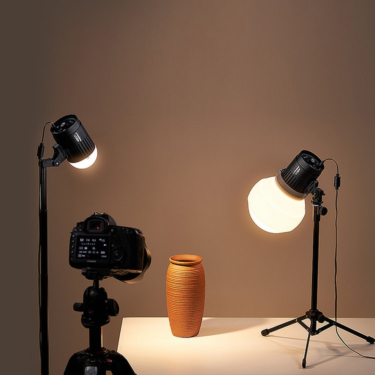 

Комплект осветителей Godox Litemons LC30D-K2