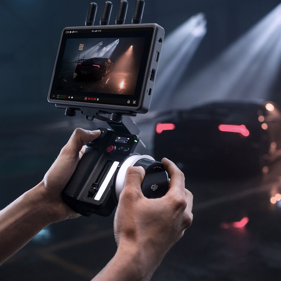 Контроллер DJI Focus Pro Hand Unit