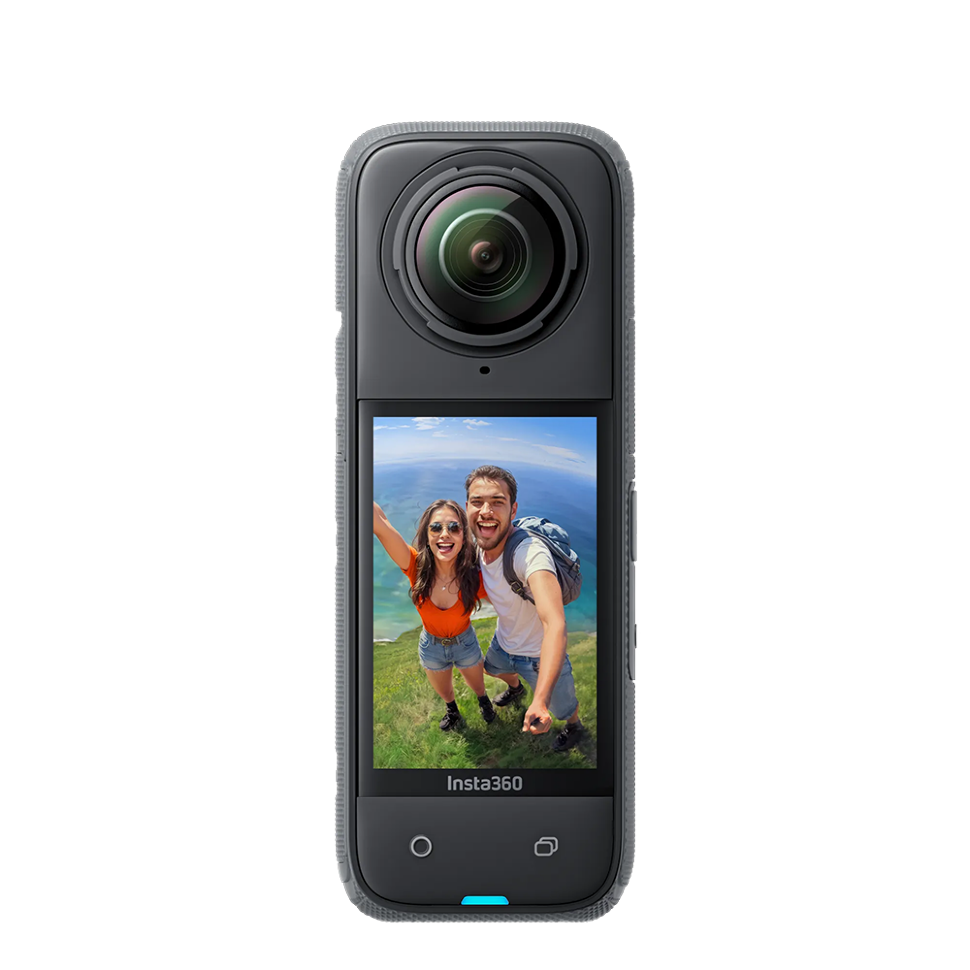 Панорамная экшн-камера Insta360 One X4 