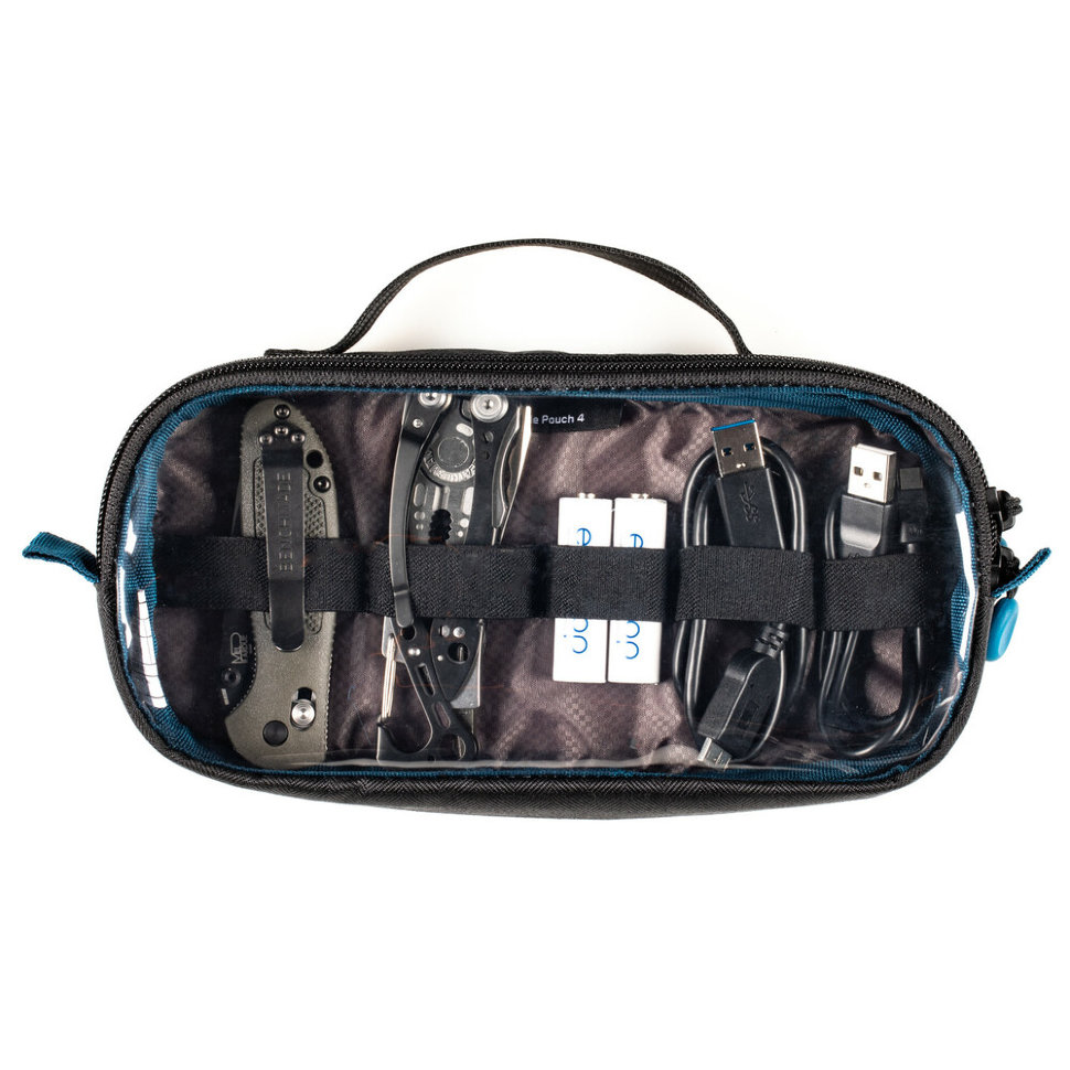 

Органайзер для аксессуаров Tenba Tools Cable Pouch 4 Чёрный 636-641